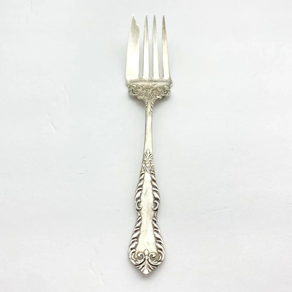 Vintage Holmes & Edwards‎ XIV Serving Meat Fork Silverplate Art Deco 7 5/8